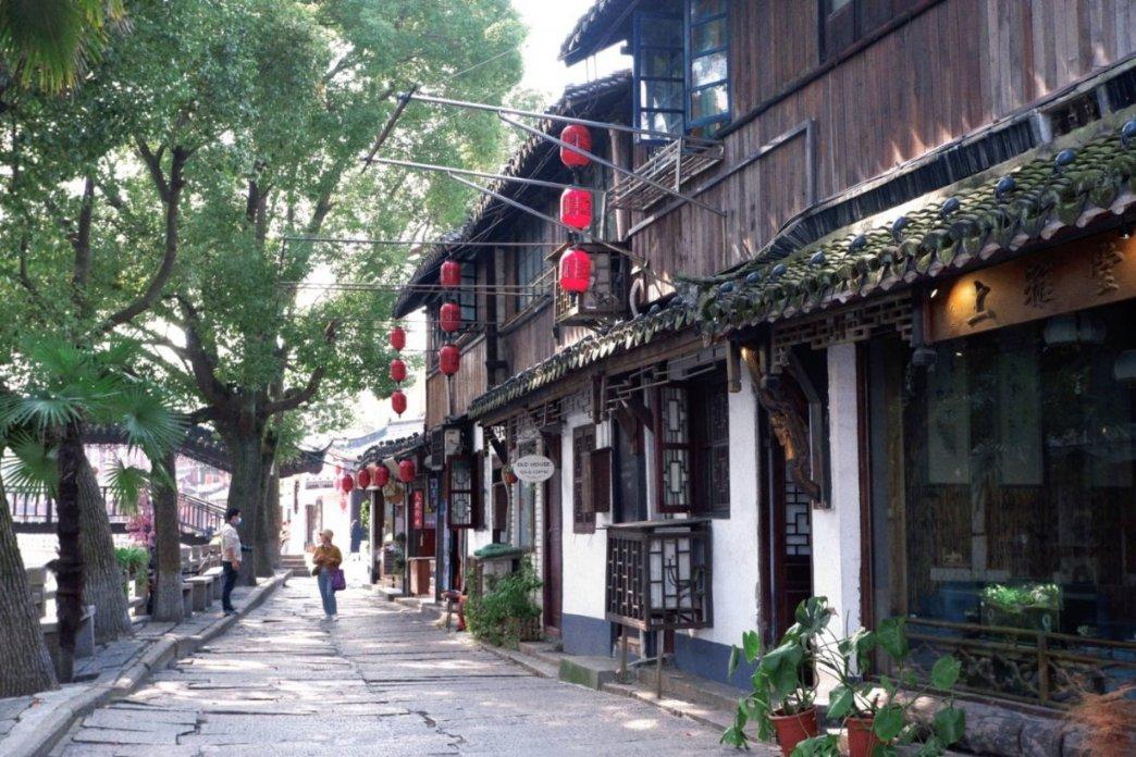 李思：一案一群聊，矛盾线上解